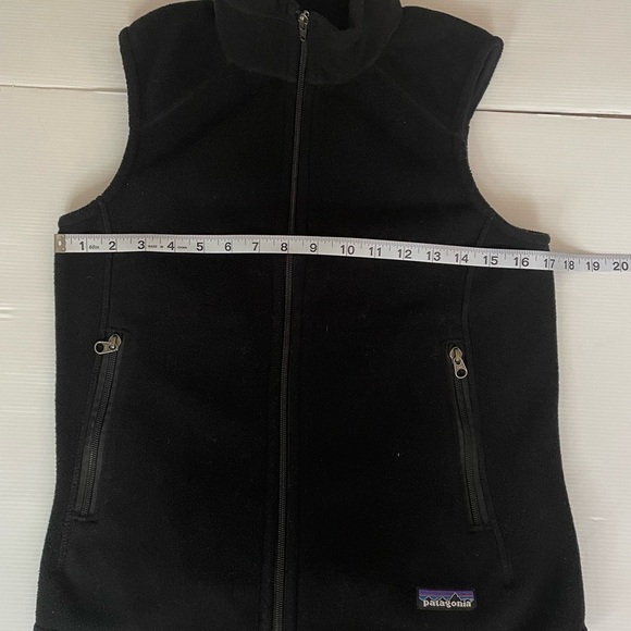 Patagonia Synchilla Black Full Zip Fleece Vest size small Women’s - Picture 3 of 7
